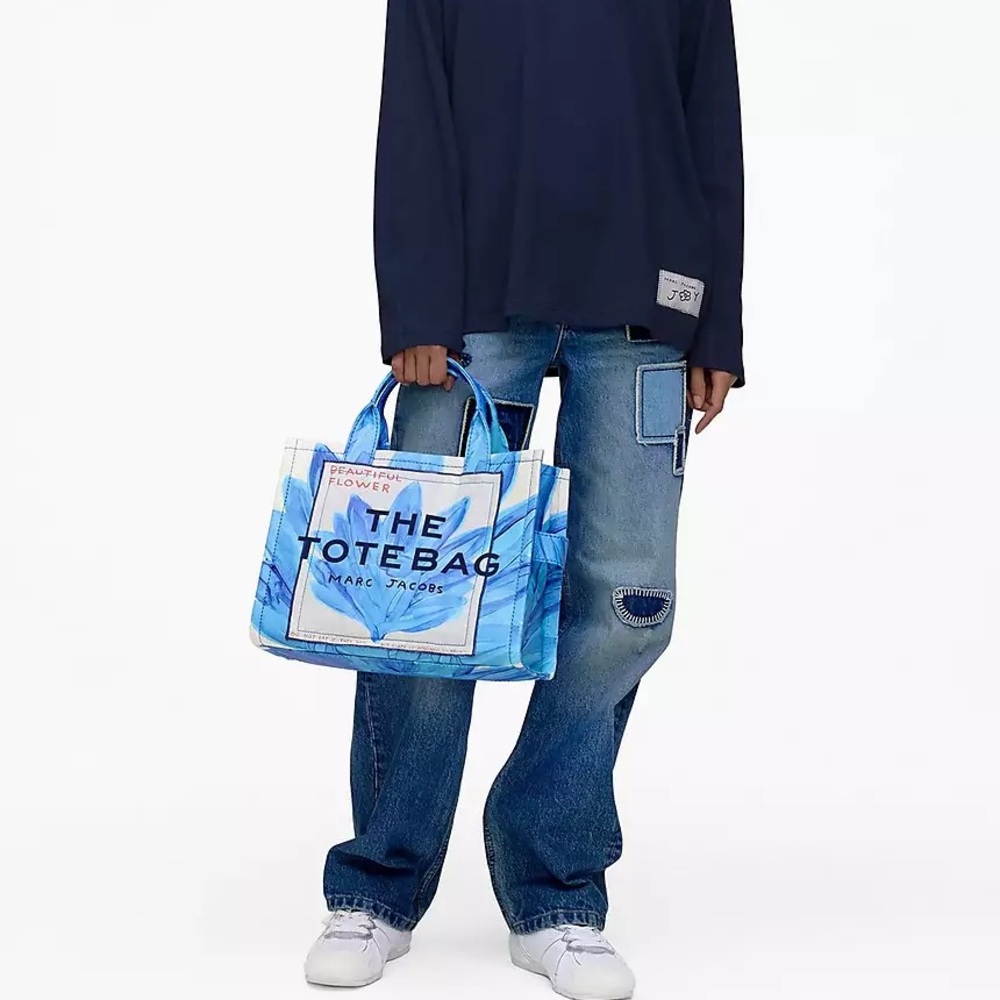 Marc Jacobs x David Shrigley Medium Canvas Tote Bag - Picture 2 of 8